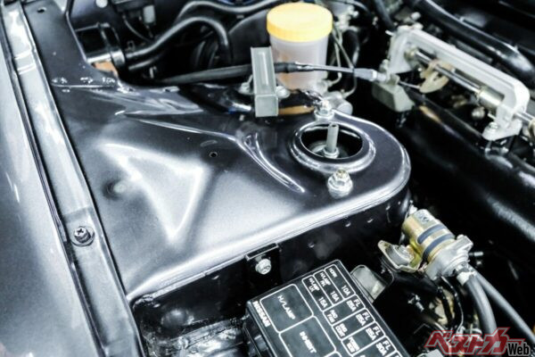 ストラット部もR32をはじめかなりのウィークポイント。このデモカーの仕上がりで相当な安心感を得られる