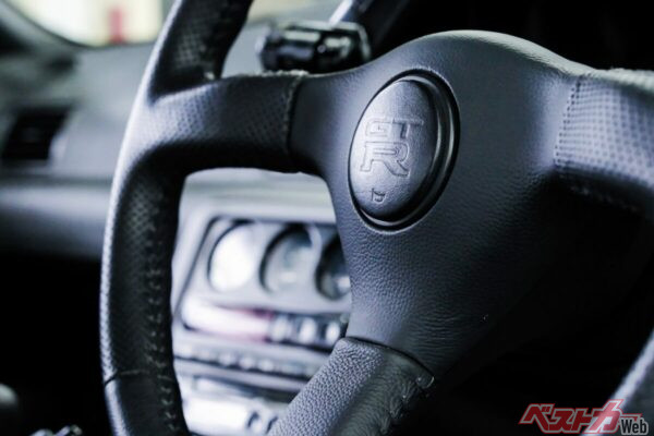 工場出荷状態にリセットするのがレストア。しかしアップデートできることはしていくのがリビルドなのだ