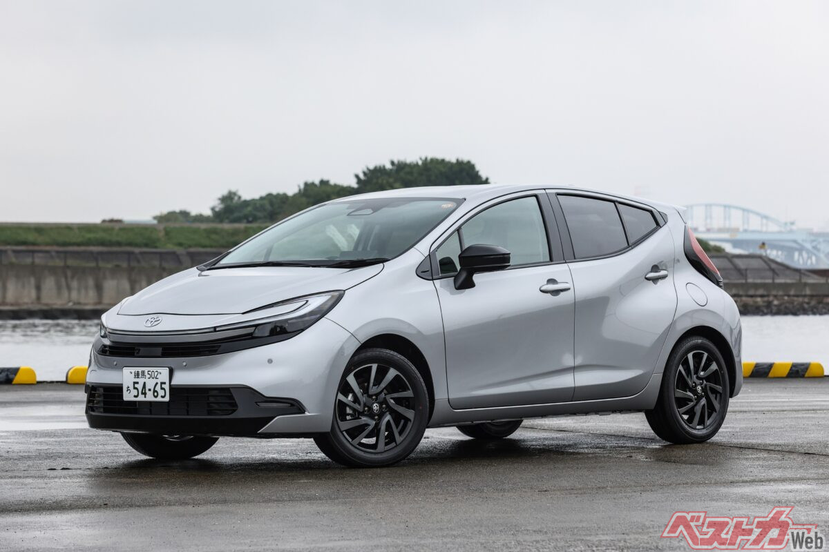 2025年にマイナーチェンジを行い、よりシャープな見た目に