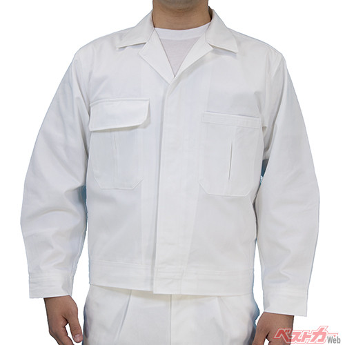 ホンダではあえて汚れの目立つ白い作業着を採用