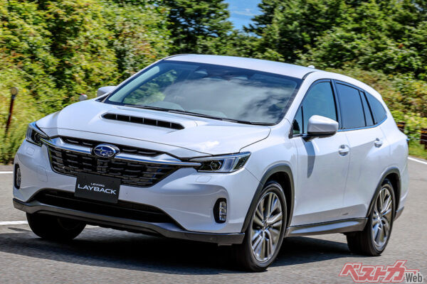 スバル レヴォーグレイバック（価格：399万3000～424万6000円）。レヴォーグベースのクロスオーバーワゴン。アクティブに走れる高い最低地上高が魅力