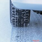 スタッドレスを1年中使うのは危険!?　実は夏に性能激落ちの衝撃事実！　通年使用のリスクと正しい使い方