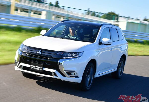 BEV断念から生まれたPHEVが高完成度の電動AWD性能を実現