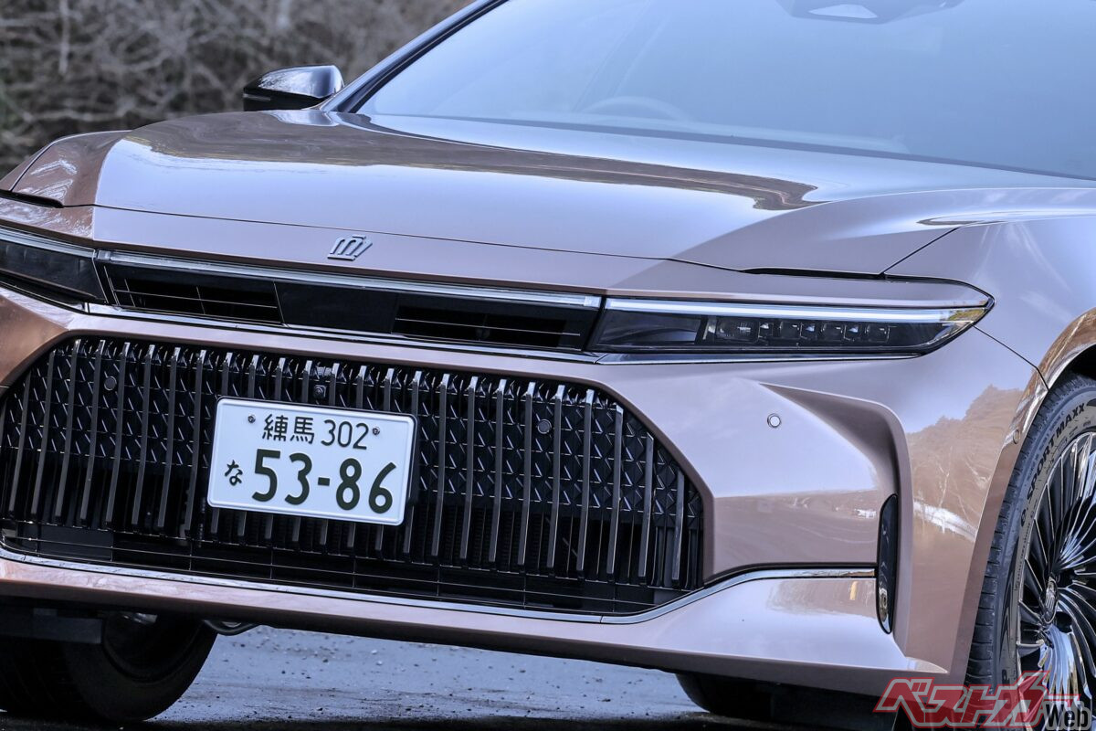 The Crown is now an SUV! Isn't the sedan the real Crown?!?
