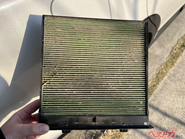 花粉はどこから入る？　どこに溜まる？　クルマの“見えない侵入経路”を暴く