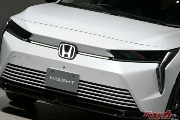 高級装備が盛り沢山!!　なんて豪華なんだ…新型インサイトの仕様と画像一覧