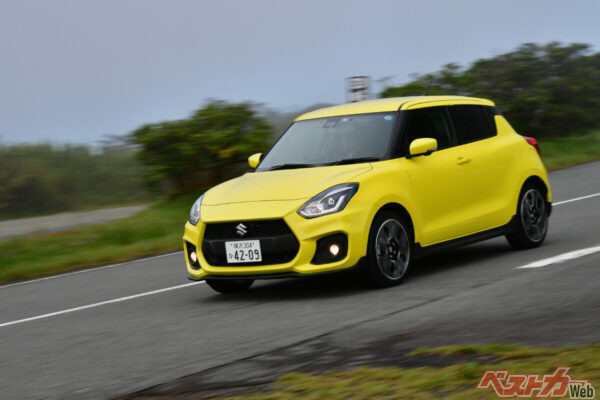 スズキ スイフトスポーツ（約130万円）