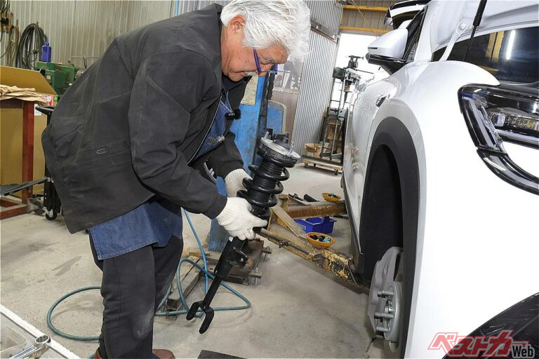 BYDは30年前の日本車か？　国沢号シーライオン7の足回りをバラしたらレベルの高さにぶったまげた!!