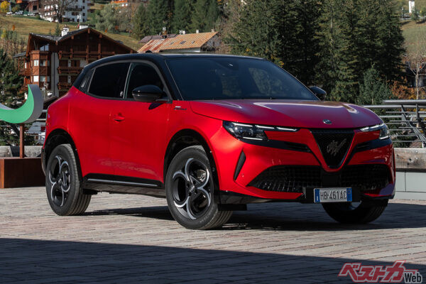 アルファロメオ ジュニア。発表当初は「ミラノ」という車名で販売予定だった