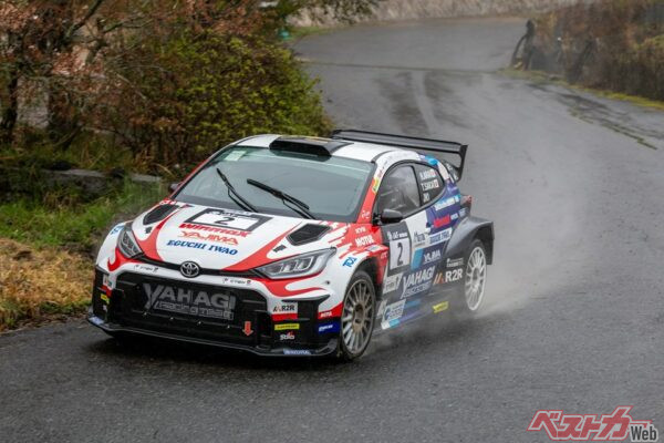 ヤリス丸にとっては初の雨、そして午後も難しいコンディションとなるなかで圧倒的な走り見せてくれた