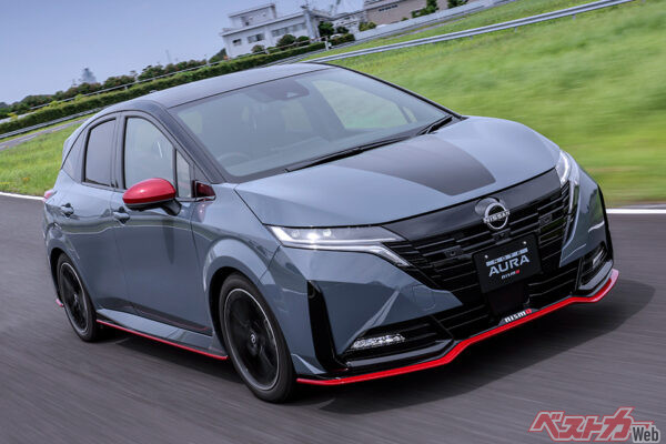 日産 ノートオーラNISMO（価格：312万5100～353万000円）
