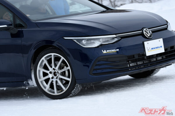 クロスクライメート3のコンセプトは「雪も走れる夏タイヤ」だ