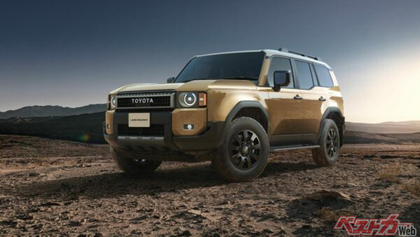 特別仕様車 ZX“First Edition”（サンド×ライトグレー）＜オプション装着車＞