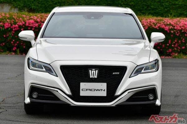 200万円台でもイケる!!　ほどよいちょいワル中古なら15代目クラウンRSでしょ!!