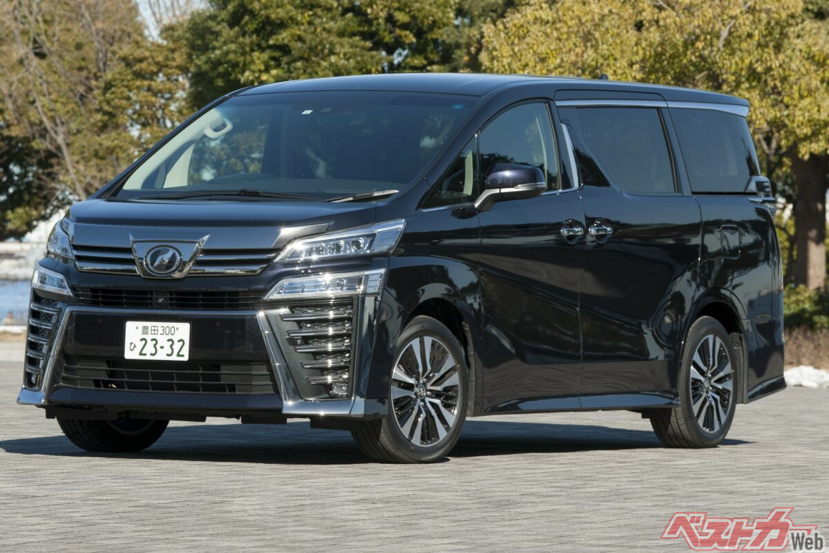 Dare to be Different: The "Slightly Bad Boy" Appeal of the Previous Generation Vellfire - Can You Snag One for Under $20,000?