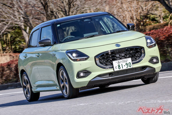 スズキ スイフト（172万7000～233万2000円）。コンパクトカーであることを誇らしげに表現するスタイリッシュなエクステリア