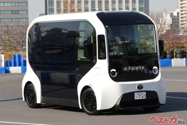カートコースでトヨタ eパレットに試乗。もちろん乗客ではなくドライバーとして試してきた！
