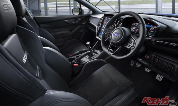 内装からもやる気がビシビシ伝わってくる