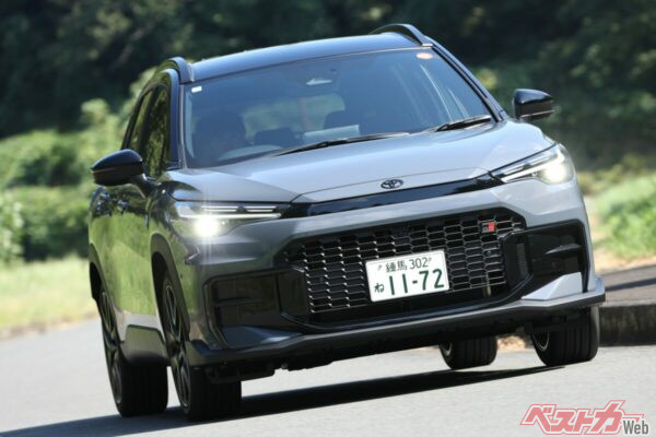 もはやエコカーの枠を超えた!?　199馬力のカロクロGRスポーツと「軽さが正義」のスイフト　対照的な2台が魅せたハイブリッドの新境地