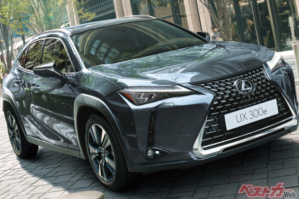 スマホ時代でも純正ナビが主流ってマジ!?　カープレイ普及でも純正ナビ支持多数のリアル！　車載インターフェイスの利用実態とは