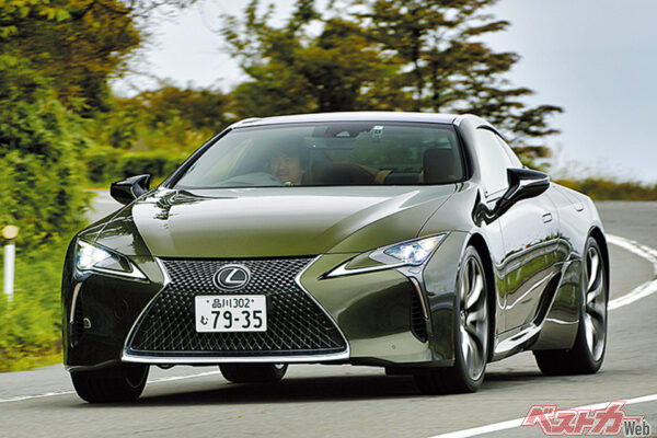 レクサス LC500は唯一、5L・V8の2UR-GSEを搭載。2026年8月に終了予定