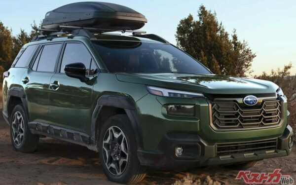 7代目となる新型「アウトバック」。ワゴン的な荷室の使いやすさとSUVの走破性を両立するパッケージが最大の特徴だ