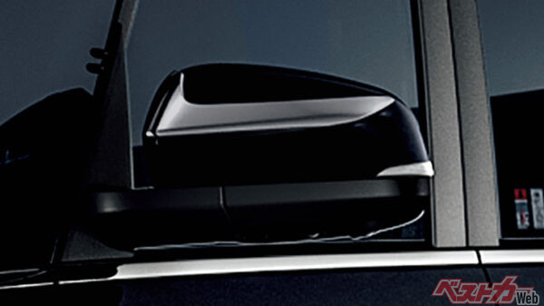 ミラーガーニッシュ。1万7800円