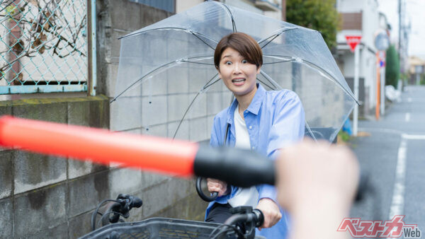 自転車「青切符」制度スタート直後に詐欺発生！ 「その場で2000円」は100%ニセモノ、本物と偽物の手続きを完全解説