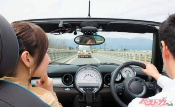 まだカックンブレーキしてる？　教習所では教えてくれない!!　基本のブレーキ操作は「アリさんブレーキ」って知ってますか？