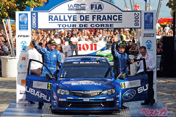 1993年にレガシィの後釜としてインプレッサを投入。マシンを年々進化させ、1997年にはいち早くWRカーを登場させている。WRカーは初代、2代目（丸目、涙目、鷹の目）と続き、3代目のハッチバックベースのWRC08を登場させたが1年でWRC撤退