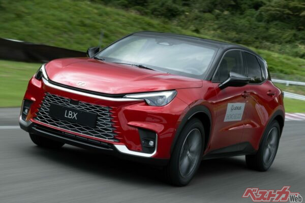 売れ筋グレードをベースに主要オプションを装着した現実的な仕様を紹介