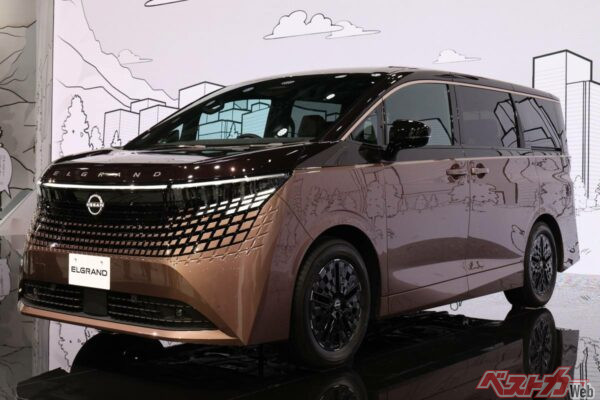 新型エルグランドに用意されたエンジンはなんと1.5リッターのみ!!