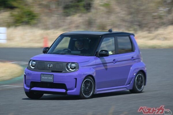 2026年4月16日から先行予約開始かつ補助金で300万を切ることからはやくも話題になっているスーパーワン