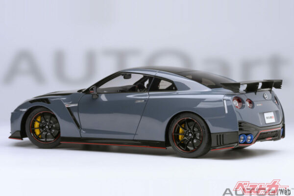 迫力あるボディデザイン