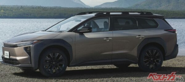 同じくワゴンのクラウンエステートと同じ雰囲気を感じる。