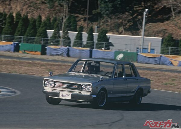 1957年の登場以来、13代にわたって展開されてきたスカイライン。それだけに「スカイライン」そのものに強い思い入れがある人も少なくない