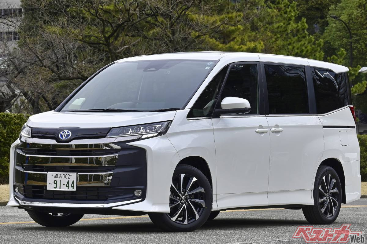Is a Used Toyota Noah a Good Deal? Price Differences with New Models, Target Model Years, and Recommended Grades