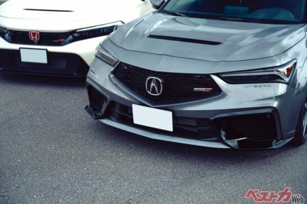 アメリカ育ちの豪快な走りを披露!!