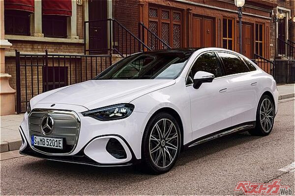 メルセデス・ベンツ新型Cクラス。BMW3シリーズも激変したがこっちもすごい！