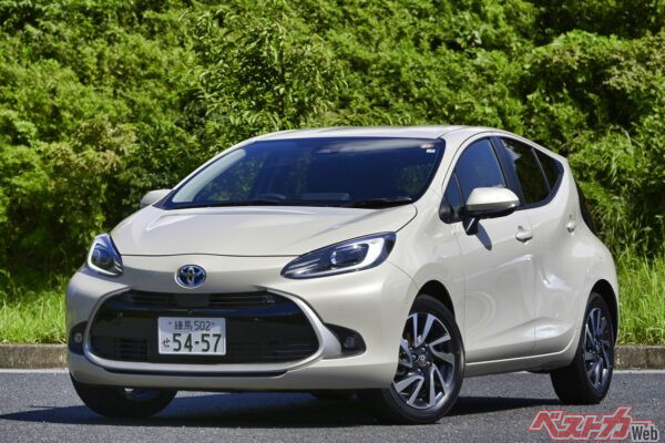 世界で初めて駆動用電池としてバイポーラ構造を採用。出力向上と共に鋭い加速を実現