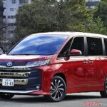 トヨタ ノアのハンズフリーデュアルパワースライドドアは必要か？　使う人・いらない人を考えてみた!!