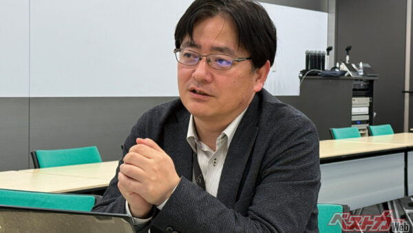 これからMTをはじめ、スバルらしいスポーツモデルを出していきたいと語る小林正明氏