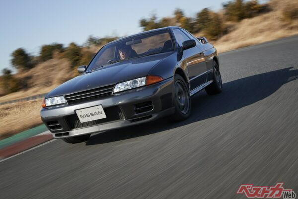 高齢化する編集部内でクルマ愛を叫ぶ!!　ベストカー編集部員にきいた「オレの初めての愛車」