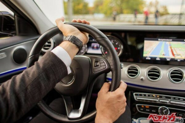 超カッコわりい！　時代が変わってもドン引きされるワースト運転5選