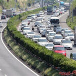 「5月2日と5日は動いたら負け」かも？  GWの地獄を回避する“ゴールデンタイム”はいつ？　プロが教える渋滞中の安全テクニックとは