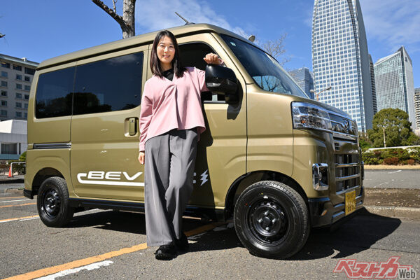 ダイハツから満を持して登場のe-アトレーにまるも亜希子氏が試乗＆レポート。