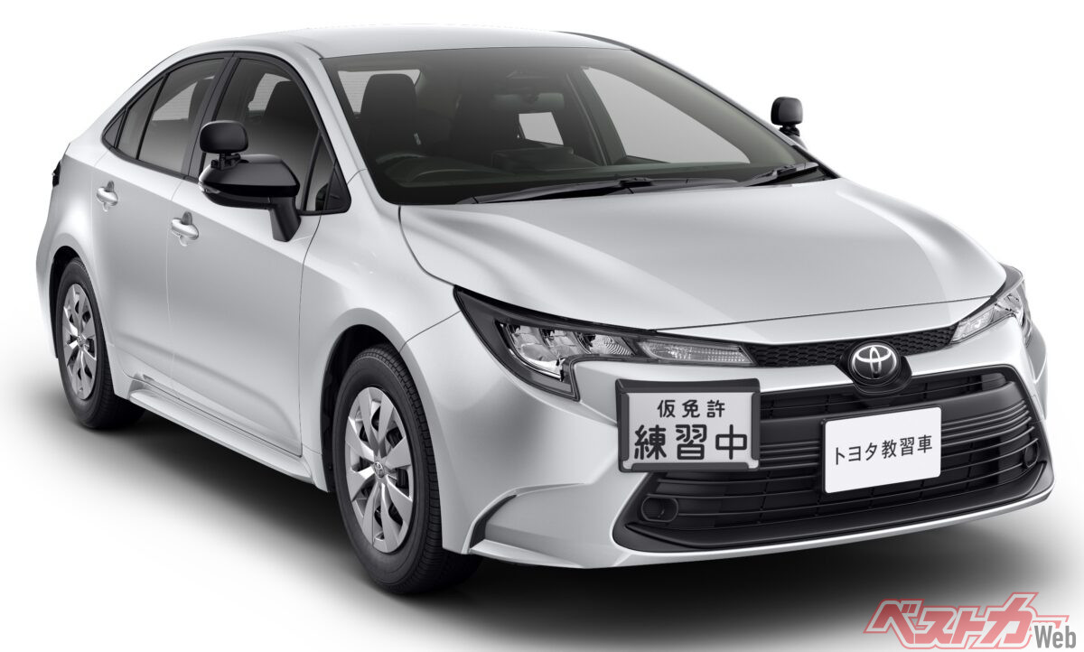 Toyota Mark Returns to Corolla! 6MT Available on the "Driving School Spec" - A Hidden Gem! The Ultimate Simplicity Coveted by Maniacs!