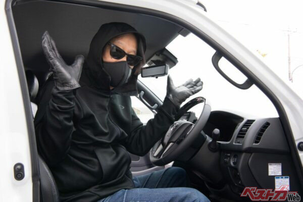 ハイエースは泥棒たちにとって格好のターゲット。盗難の手口が巧妙かつ高度化するなか、自己防衛することが重要だ