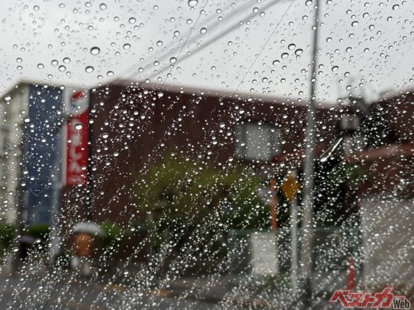 そのまま梅雨突入で大丈夫？　今すぐやるべき梅雨前チェックパーツ3選