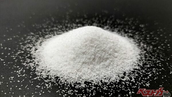 シリカのイメージ画像。粒子が細かく、均一に分散させる技術が重要